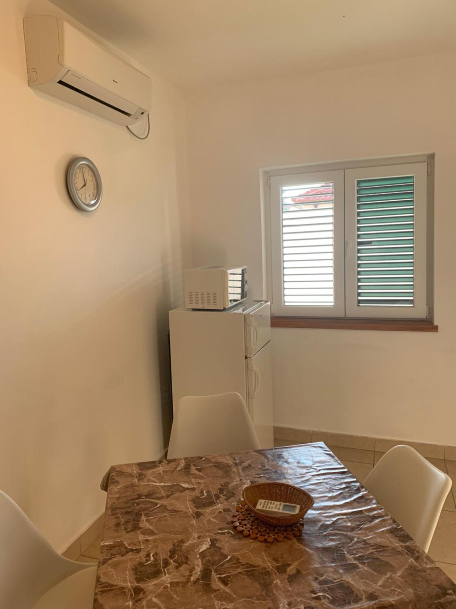 Waterfront Apartments Tisno Exterior foto