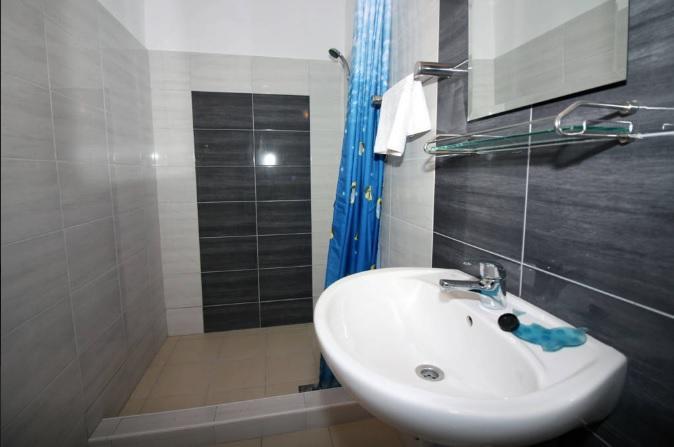 Waterfront Apartments Tisno Exterior foto